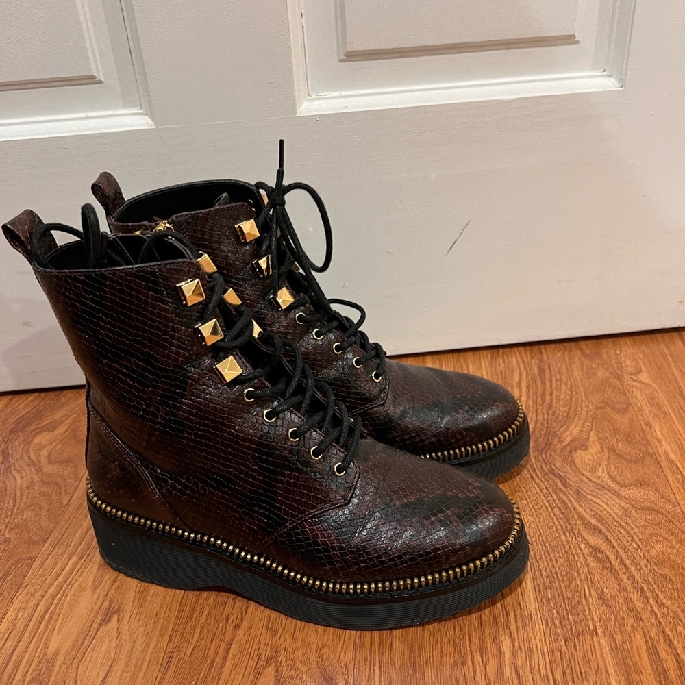 Michael kors boots